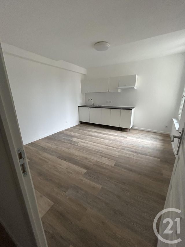 Appartement à louer - 3 pièces - 65.54 m2 - MELUN - 77 - ILE-DE-FRANCE - Century 21 Agence Babut