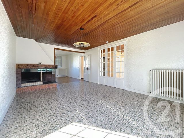 maison à louer - 6 pièces - 121.45 m2 - AVON - 77 - ILE-DE-FRANCE - Century 21 Agence Babut