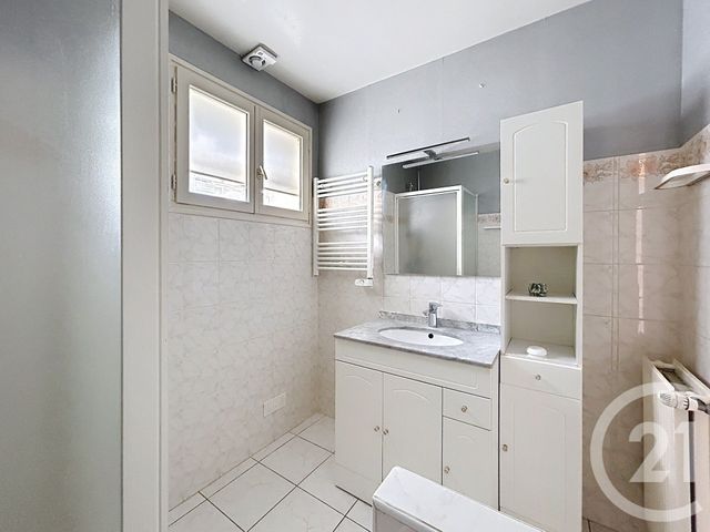 maison à louer - 6 pièces - 121.45 m2 - AVON - 77 - ILE-DE-FRANCE - Century 21 Agence Babut