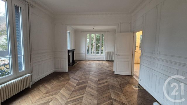 maison à louer - 9 pièces - 163.7 m2 - FONTAINEBLEAU - 77 - ILE-DE-FRANCE - Century 21 Agence Babut