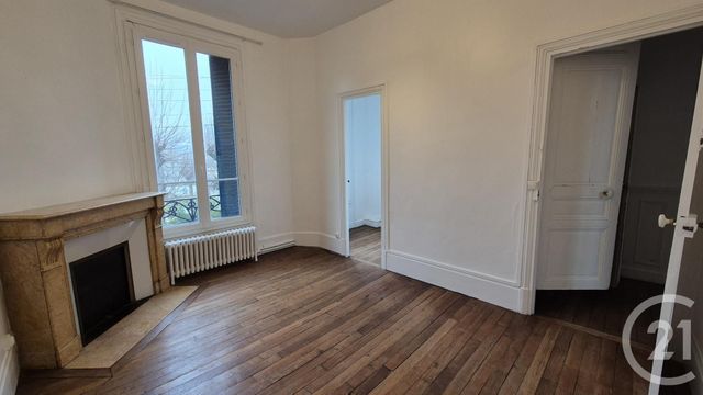 maison à louer - 9 pièces - 163.7 m2 - FONTAINEBLEAU - 77 - ILE-DE-FRANCE - Century 21 Agence Babut