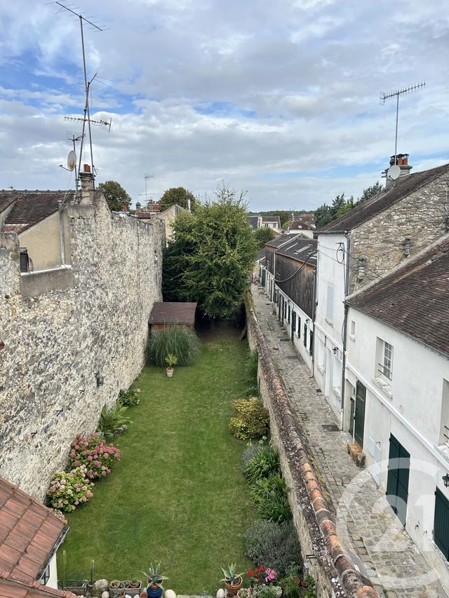 Appartement à louer - 2 pièces - 29.81 m2 - FONTAINEBLEAU - 77 - ILE-DE-FRANCE - Century 21 Agence Babut