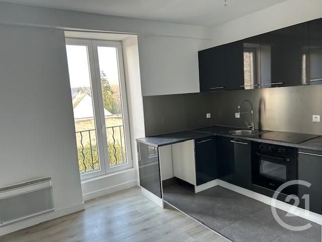 Appartement à louer - 3 pièces - 69.47 m2 - FONTAINEBLEAU - 77 - ILE-DE-FRANCE - Century 21 Agence Babut