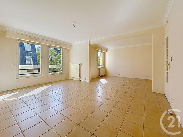 Appartement T3 à louer - 3 pièces - 63.53 m2 - AVON - 77 - ILE-DE-FRANCE - Century 21 Agence Babut