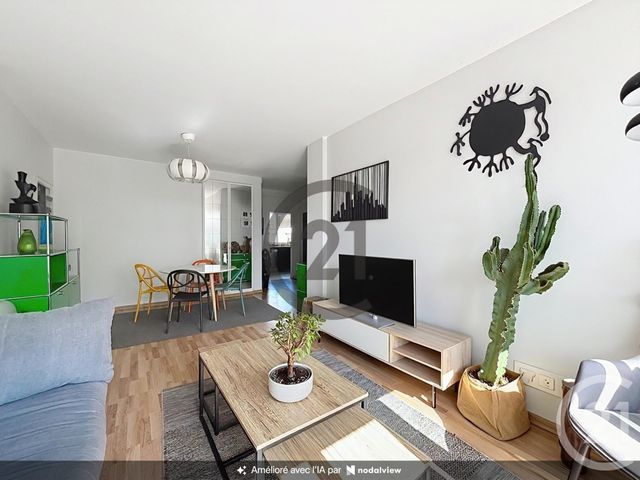 Appartement à vendre - 4 pièces - 76.97 m2 - FONTAINEBLEAU - 77 - ILE-DE-FRANCE - Century 21 Agence Babut