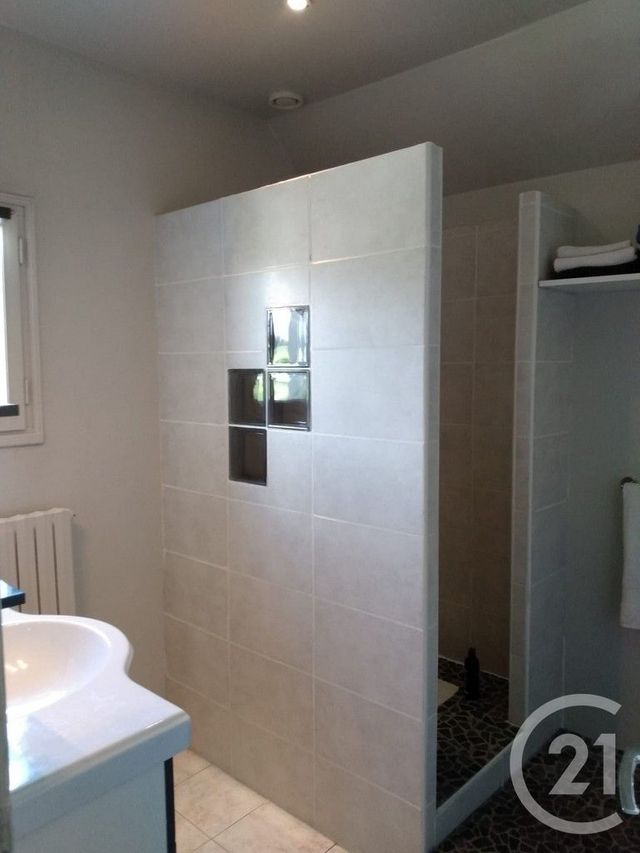 maison à louer - 10 pièces - 181.1 m2 - FROMONT - 77 - ILE-DE-FRANCE - Century 21 Agence Babut