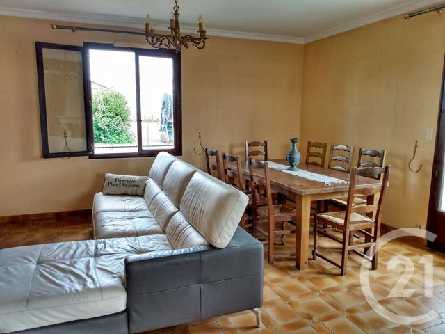 maison à louer - 10 pièces - 181.1 m2 - FROMONT - 77 - ILE-DE-FRANCE - Century 21 Agence Babut