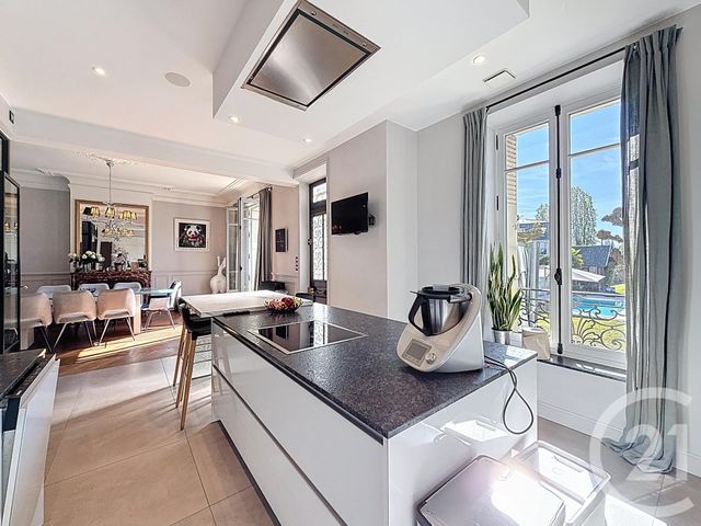 maison à vendre - 10 pièces - 274.0 m2 - FONTAINEBLEAU - 77 - ILE-DE-FRANCE - Century 21 Agence Babut