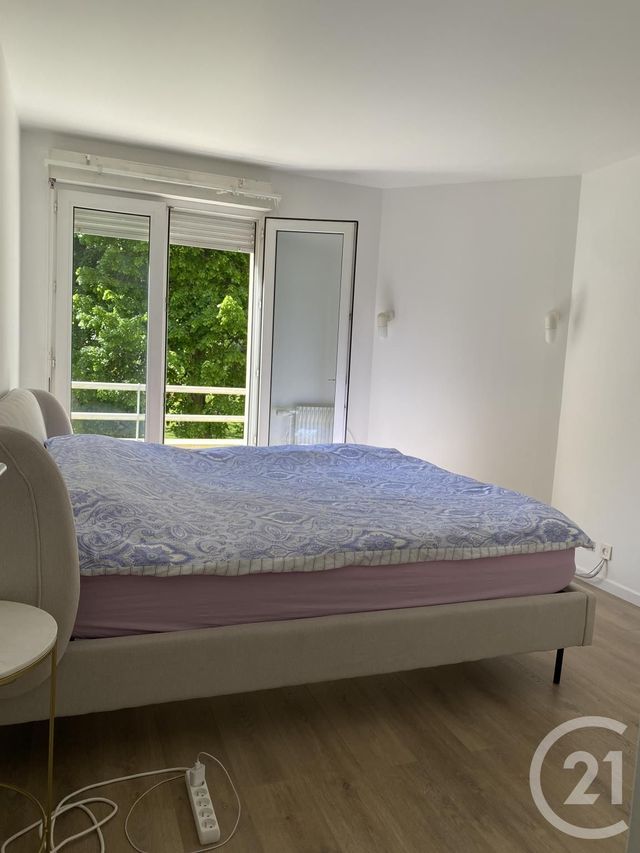 Appartement à louer - 2 pièces - 52.04 m2 - AVON - 77 - ILE-DE-FRANCE - Century 21 Agence Babut