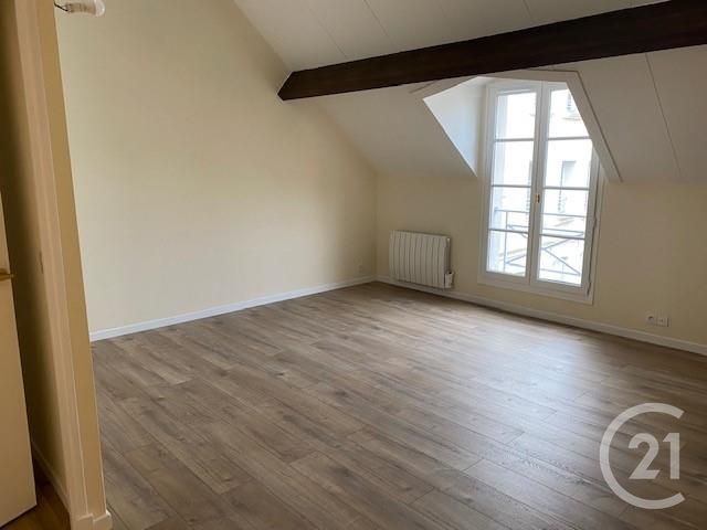 Appartement à louer - 4 pièces - 66.95 m2 - FONTAINEBLEAU - 77 - ILE-DE-FRANCE - Century 21 Agence Babut