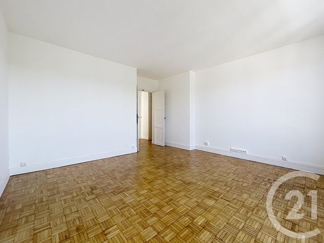 Appartement 3 pièces à louer - 3 pièces - 67.63 m2 - FONTAINEBLEAU - 77 - ILE-DE-FRANCE - Century 21 Agence Babut