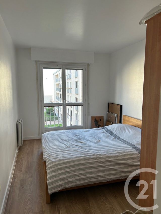 Appartement à louer - 2 pièces - 50.7 m2 - AVON - 77 - ILE-DE-FRANCE - Century 21 Agence Babut