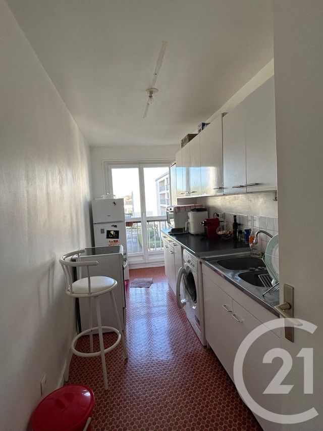Appartement à louer - 2 pièces - 50.7 m2 - AVON - 77 - ILE-DE-FRANCE - Century 21 Agence Babut