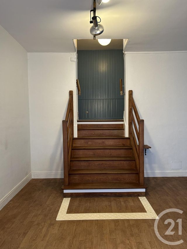 commerce à louer - 35.0 m2 - FONTAINEBLEAU - 77 - ILE-DE-FRANCE - Century 21 Agence Babut