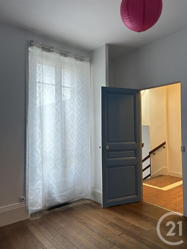 commerce à louer - 35.0 m2 - FONTAINEBLEAU - 77 - ILE-DE-FRANCE - Century 21 Agence Babut