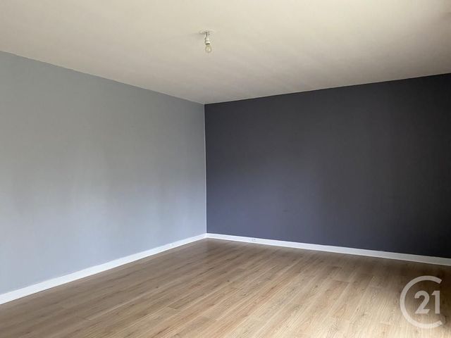 Appartement à louer - 3 pièces - 65.36 m2 - AVON - 77 - ILE-DE-FRANCE - Century 21 Agence Babut