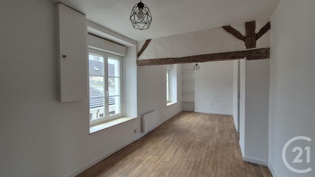 Appartement T2 à louer - 2 pièces - 34.72 m2 - AVON - 77 - ILE-DE-FRANCE - Century 21 Agence Babut