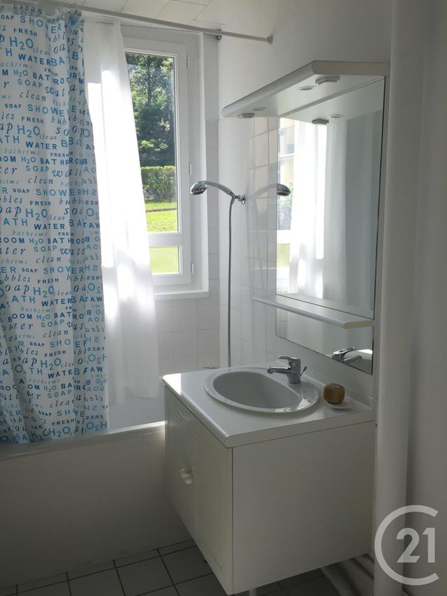 Appartement à louer - 3 pièces - 60.02 m2 - AVON - 77 - ILE-DE-FRANCE - Century 21 Agence Babut