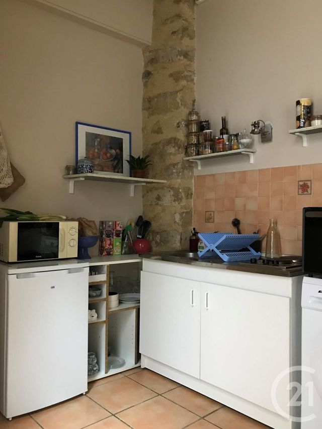 Appartement Studio à louer - 1 pièce - 32.85 m2 - FONTAINEBLEAU - 77 - ILE-DE-FRANCE - Century 21 Agence Babut