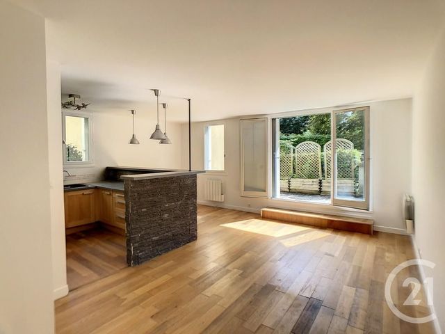 Appartement à vendre - 2 pièces - 55.27 m2 - FONTAINEBLEAU - 77 - ILE-DE-FRANCE - Century 21 Agence Babut