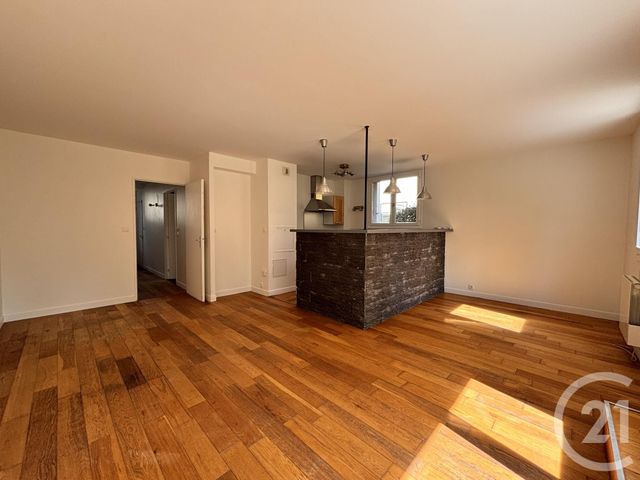 Appartement à vendre - 2 pièces - 55.27 m2 - FONTAINEBLEAU - 77 - ILE-DE-FRANCE - Century 21 Agence Babut