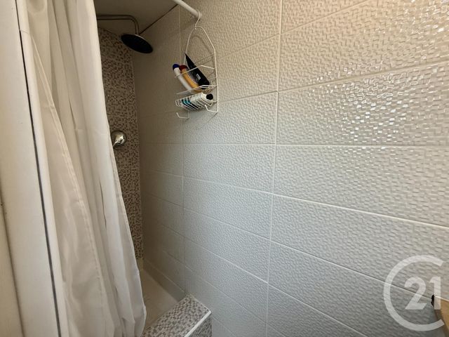 Appartement à vendre - 2 pièces - 17.02 m2 - FONTAINEBLEAU - 77 - ILE-DE-FRANCE - Century 21 Agence Babut