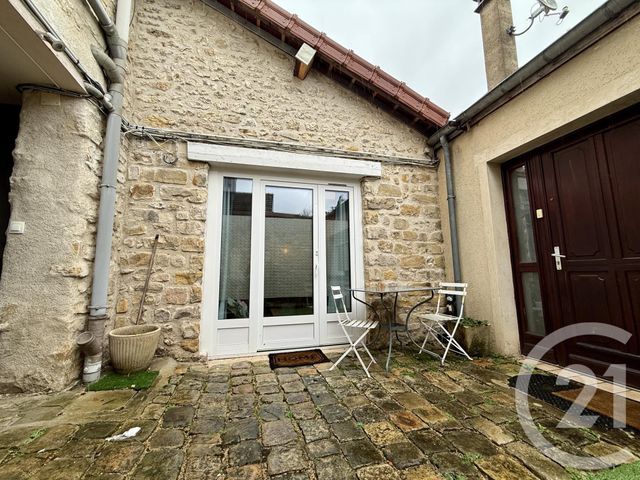 Appartement à vendre - 2 pièces - 17.02 m2 - FONTAINEBLEAU - 77 - ILE-DE-FRANCE - Century 21 Agence Babut