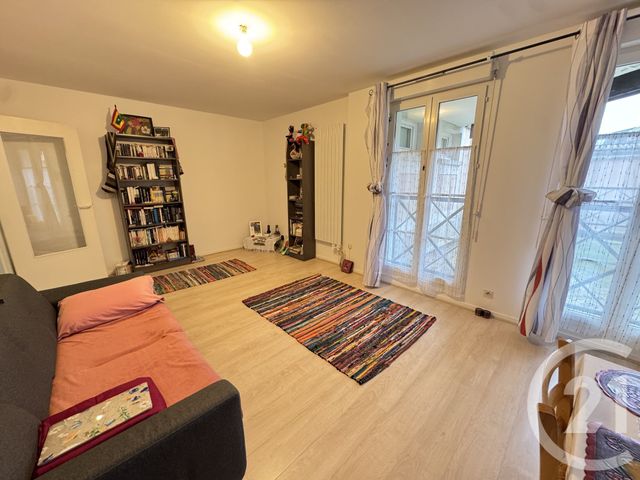 Appartement à vendre - 2 pièces - 52.0 m2 - AVON - 77 - ILE-DE-FRANCE - Century 21 Agence Babut