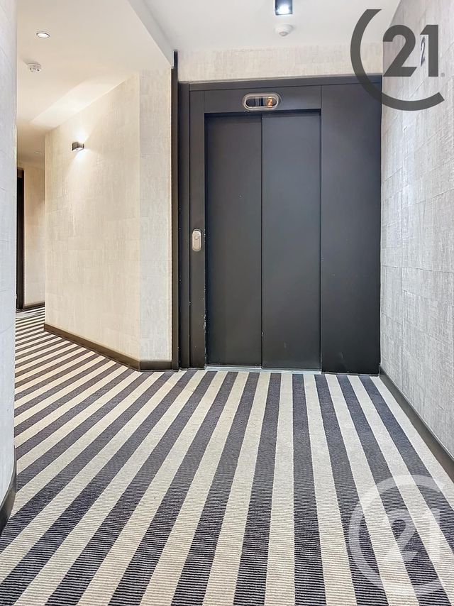 Appartement à vendre - 3 pièces - 81.09 m2 - FONTAINEBLEAU - 77 - ILE-DE-FRANCE - Century 21 Agence Babut