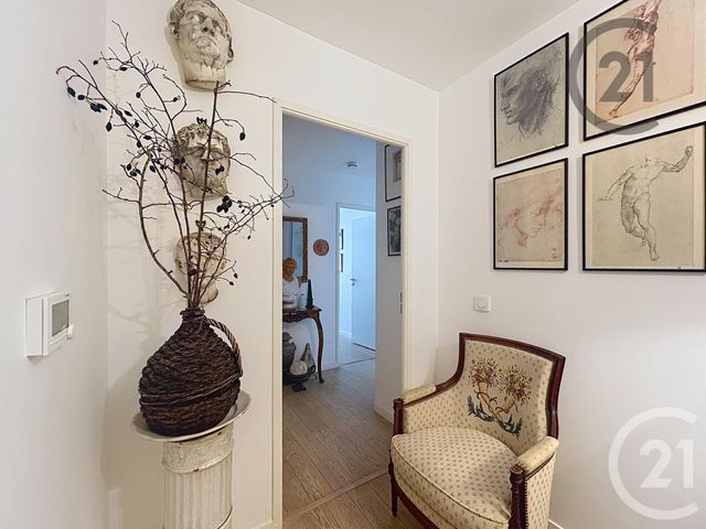 Appartement à vendre - 3 pièces - 81.09 m2 - FONTAINEBLEAU - 77 - ILE-DE-FRANCE - Century 21 Agence Babut