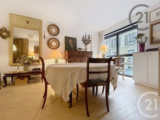 Appartement à vendre - 3 pièces - 81.09 m2 - FONTAINEBLEAU - 77 - ILE-DE-FRANCE - Century 21 Agence Babut