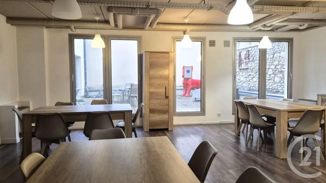 entreprise à louer - 51.0 m2 - FONTAINEBLEAU - 77 - ILE-DE-FRANCE - Century 21 Agence Babut