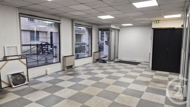 entreprise à louer - 51.0 m2 - FONTAINEBLEAU - 77 - ILE-DE-FRANCE - Century 21 Agence Babut