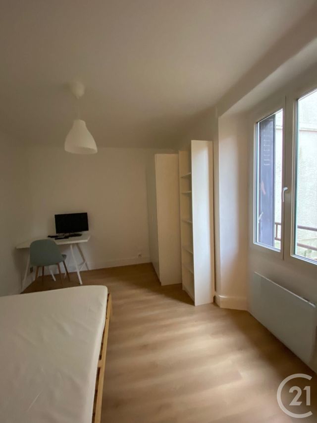 Appartement Studio à louer - 1 pièce - 19.96 m2 - FONTAINEBLEAU - 77 - ILE-DE-FRANCE - Century 21 Agence Babut
