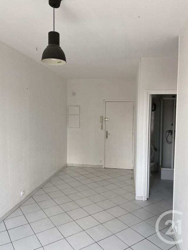 Appartement à louer - 2 pièces - 31.09 m2 - MELUN - 77 - ILE-DE-FRANCE - Century 21 Agence Babut