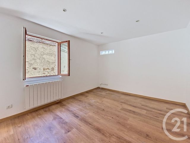 maison à louer - 4 pièces - 65.98 m2 - FONTAINEBLEAU - 77 - ILE-DE-FRANCE - Century 21 Agence Babut