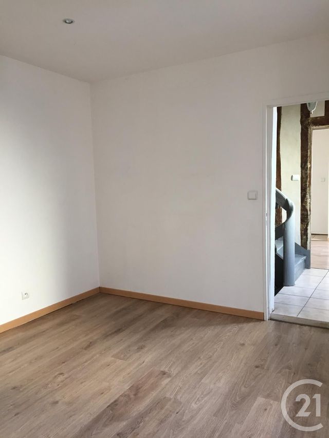 maison à louer - 4 pièces - 65.98 m2 - FONTAINEBLEAU - 77 - ILE-DE-FRANCE - Century 21 Agence Babut