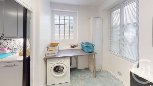 maison à louer - 3 pièces - 68.41 m2 - FONTAINEBLEAU - 77 - ILE-DE-FRANCE - Century 21 Agence Babut