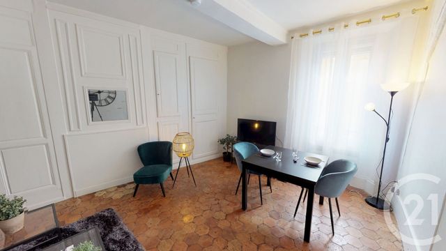 Appartement F2 à louer - 2 pièces - 51.17 m2 - FONTAINEBLEAU - 77 - ILE-DE-FRANCE - Century 21 Agence Babut