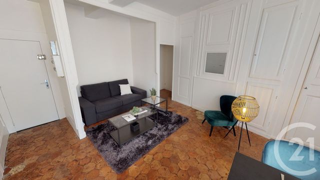 Appartement F2 à louer - 2 pièces - 51.17 m2 - FONTAINEBLEAU - 77 - ILE-DE-FRANCE - Century 21 Agence Babut