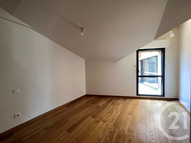 Appartement F4 à louer - 4 pièces - 91.71 m2 - MONTIGNY SUR LOING - 77 - ILE-DE-FRANCE - Century 21 Agence Babut