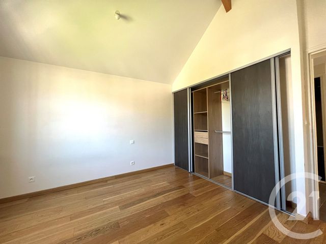 Appartement F4 à louer - 4 pièces - 91.71 m2 - MONTIGNY SUR LOING - 77 - ILE-DE-FRANCE - Century 21 Agence Babut