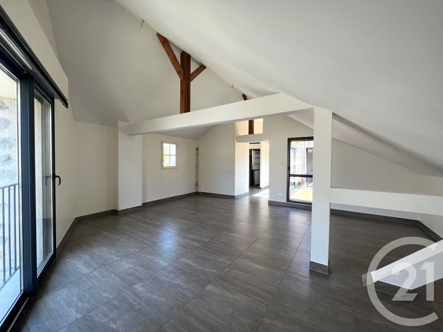 Appartement F4 à louer MONTIGNY SUR LOING