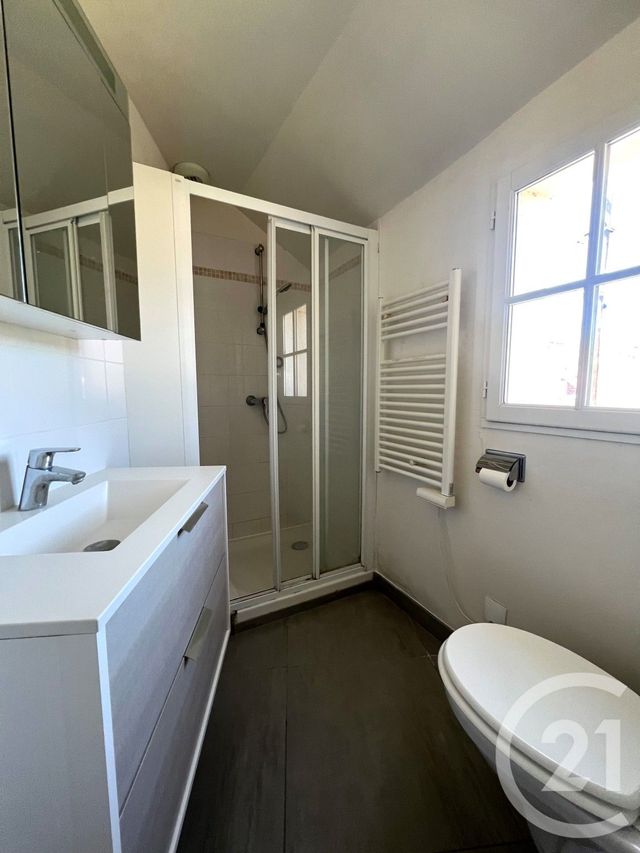 Appartement F4 à louer - 4 pièces - 91.71 m2 - MONTIGNY SUR LOING - 77 - ILE-DE-FRANCE - Century 21 Agence Babut