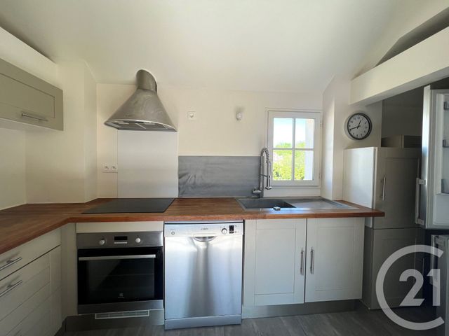 Appartement F4 à louer - 4 pièces - 91.71 m2 - MONTIGNY SUR LOING - 77 - ILE-DE-FRANCE - Century 21 Agence Babut