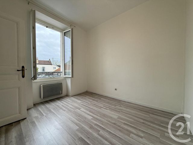 Appartement F2 à vendre - 2 pièces - 26.75 m2 - FONTAINEBLEAU - 77 - ILE-DE-FRANCE - Century 21 Agence Babut
