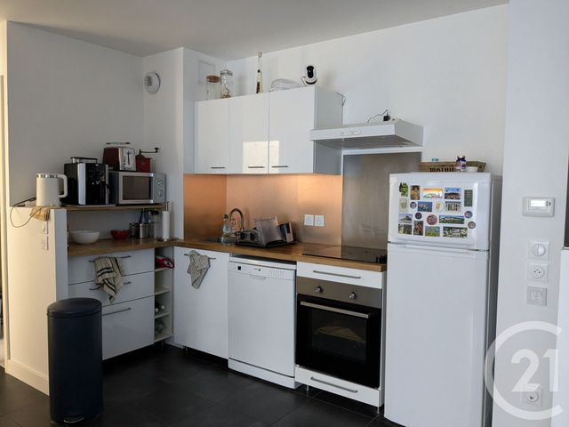 Appartement à louer - 3 pièces - 56.46 m2 - BOIS LE ROI - 77 - ILE-DE-FRANCE - Century 21 Agence Babut