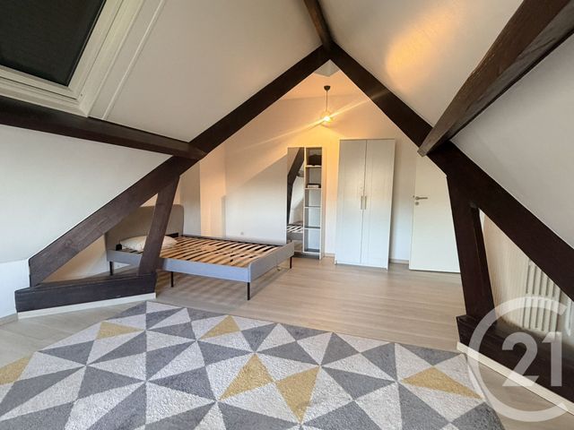 maison à louer - 8 pièces - 235.79 m2 - LIVRY SUR SEINE - 77 - ILE-DE-FRANCE - Century 21 Agence Babut