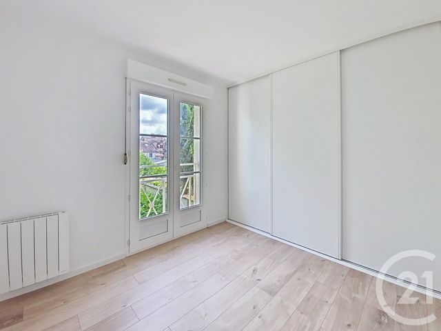 Appartement 3 pièces à louer - 3 pièces - 67.66 m2 - FONTAINEBLEAU - 77 - ILE-DE-FRANCE - Century 21 Agence Babut