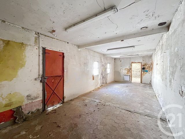Appartement 3 pièces à vendre - 3 pièces - 55.79 m2 - FONTAINEBLEAU - 77 - ILE-DE-FRANCE - Century 21 Agence Babut